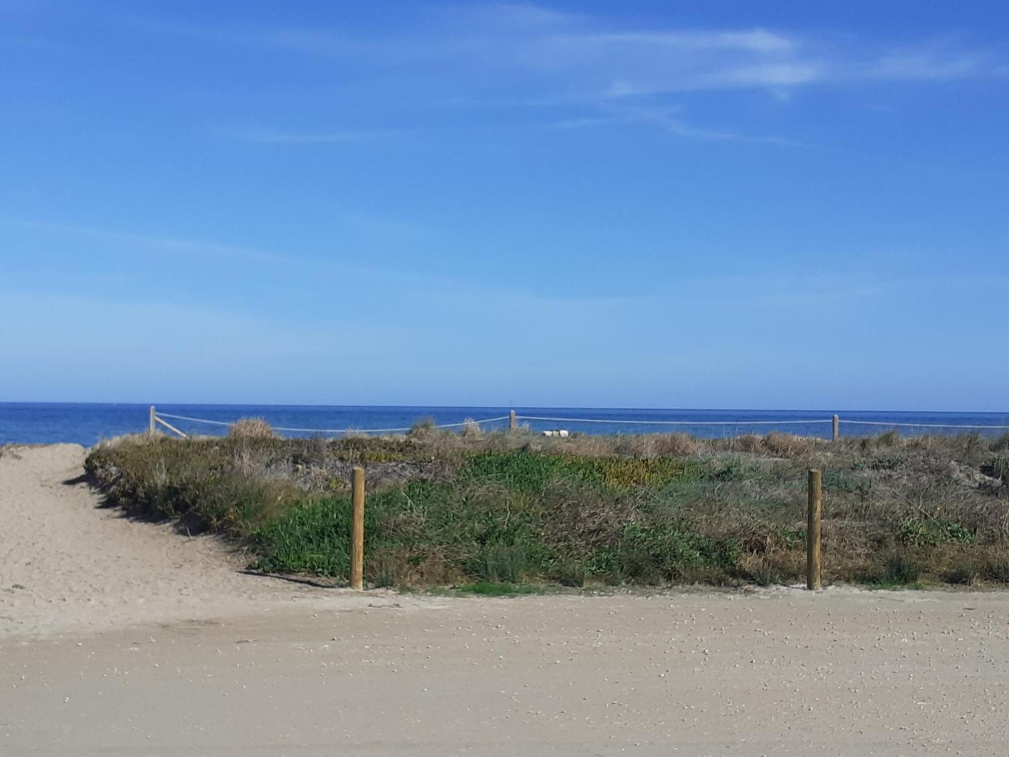 Oasis Apartments Playa Albaranas 德尼亚 外观 照片